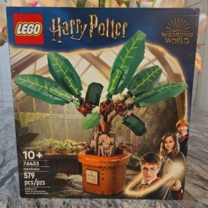 LEGO Harry Potter Mandrake with Green Leaves